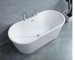 Executive Bathtub With Inbuilt Mixer.