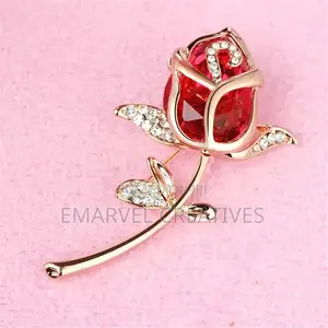 Women Flower Large Brooches Lady Rhinestone Pearl Corsage