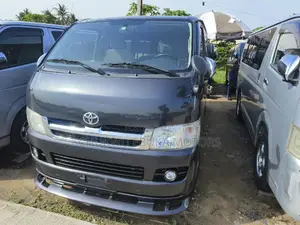 Toyota HiAce 2013 Grey