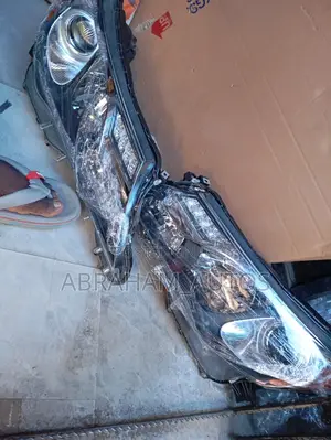 Headlamp Set for Toyota Rav 4 2014 Available as Seen