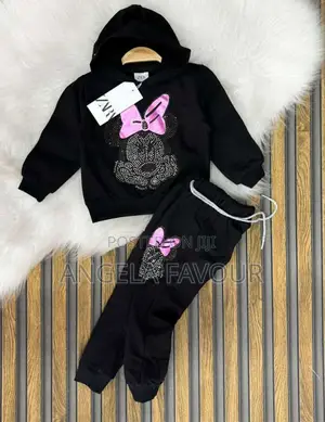 Turkey Girls 2pc Set.