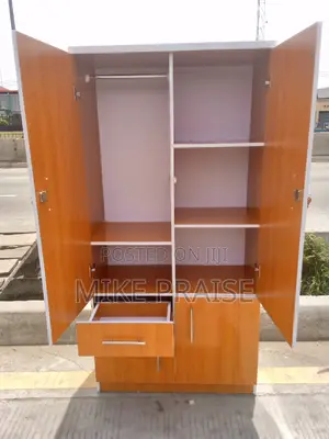 A Quality 3ft Wide by 6ft Tall Wardrobe