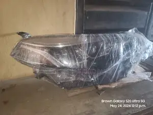 Right Side Headlamp Corolla 2016-2018