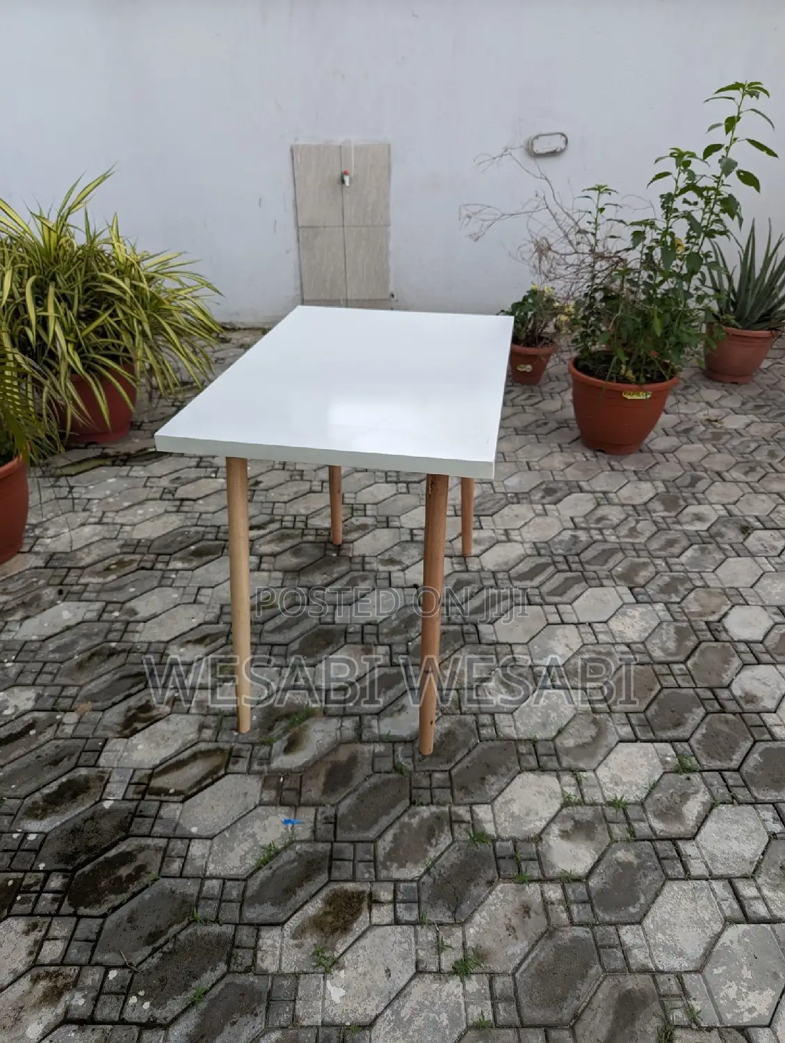 Simple_detachable Table