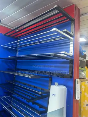 900mm Bathroom T.Rack