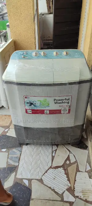 10kg LG Washing Machine Twin Top Loader Machine for Laundry.