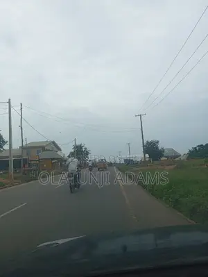 20acres of Land Direct Opposite Osogbo) Iwo Road