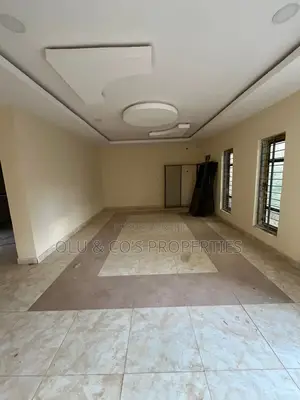3bdrm Townhouse/Terrace in Dakwo District for sale