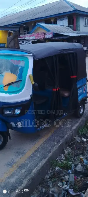 TVS King Deluxe Plus iTouch Start 2022 Blue