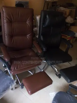 Durable Leather Executive Chair With Leg Support