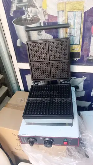 Square Waffle Maker