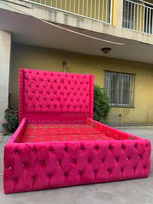 4/6 Upholstery Bedframe.
