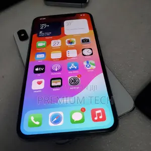 Apple iPhone XS Max 64 GB White