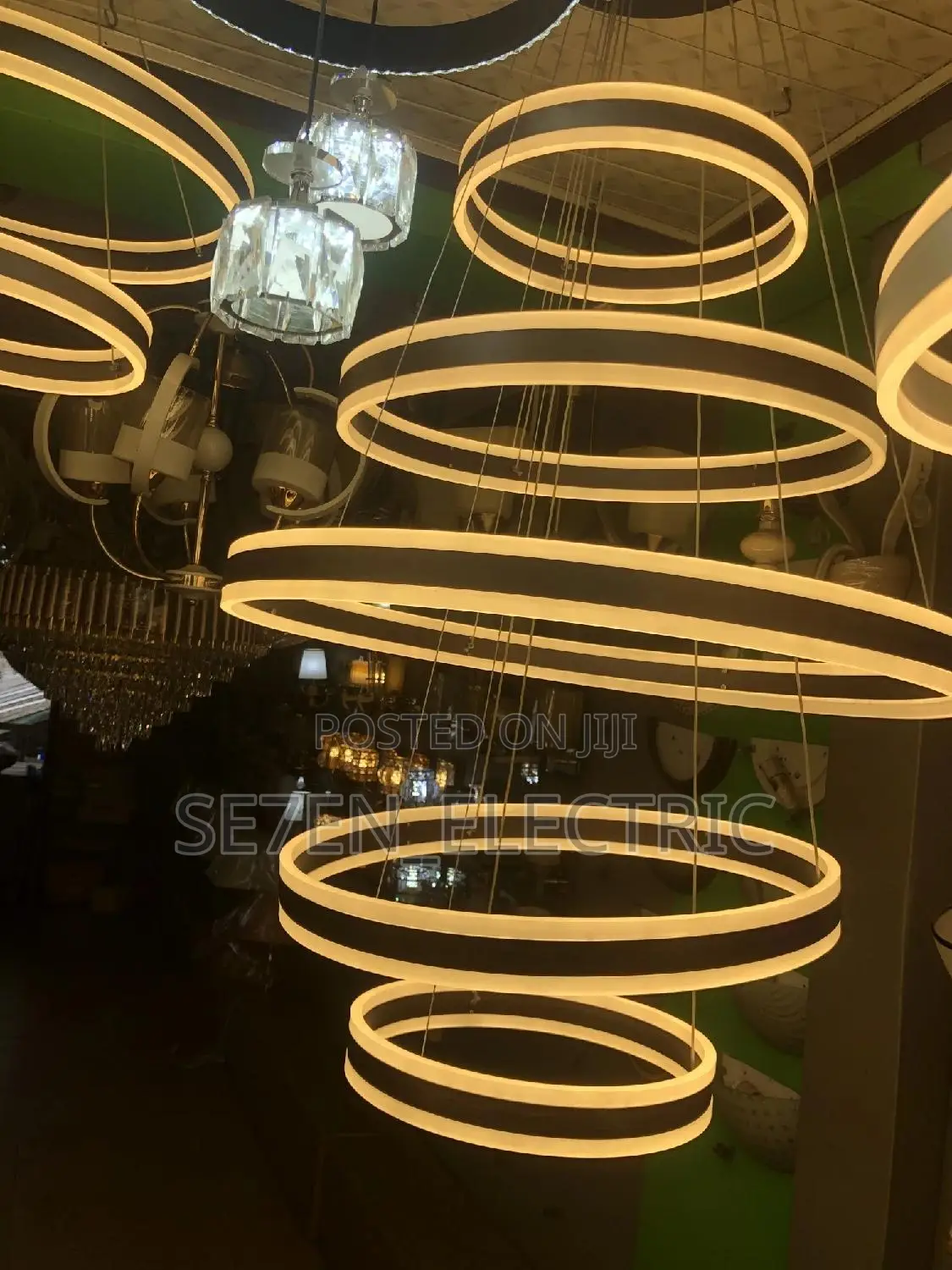 Led Chandeliers 5 Tier Dropping Light