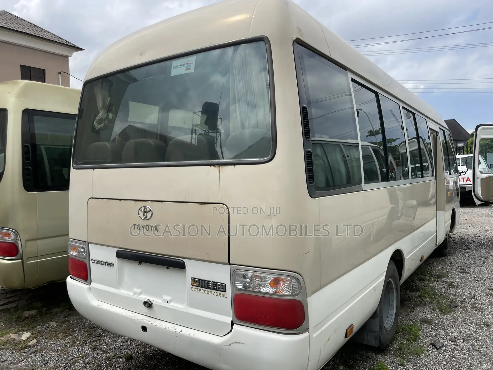 Toyota Coaster 2012 Gold