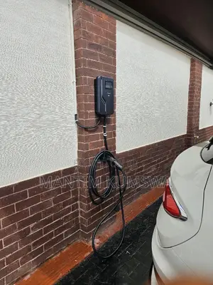 Electric Vehicle Wall Charger 11kw (48a)