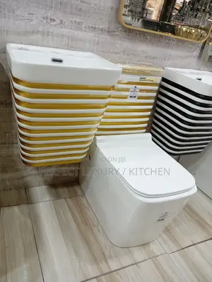 Quality Gold White W.C Water Closet