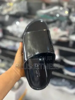 Mango Classic Slides.