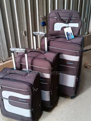 Set of 4 Brown Travelling Luggage Boxes