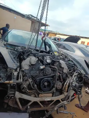 PORSCHE Panamera Engine V8 4.8