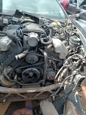 PORSCHE Cayenne V8 Engine Top Grade