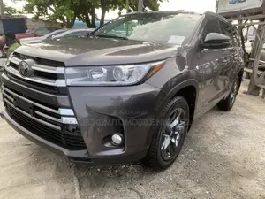 Toyota Highlander 2018 Gray