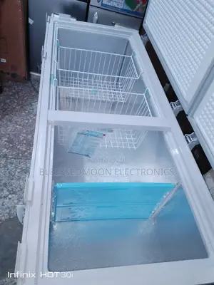 Scanfrost Low Voltage Chest Freezer 7 Fit 3 Years Warranty