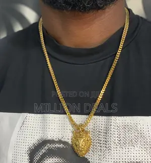 Stylish Steel Men’S Neckpiece N Pendant Gold