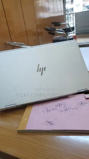 Laptop HP EliteBook X360 1040 G7 32GB Intel Core I7 HDD 256GB