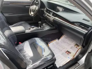 Lexus ES 2014 Silver