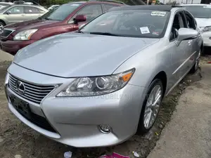 Lexus ES 2014 Silver