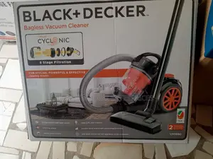 Black Decker Bagless Vacuum Cleaner 1480watts