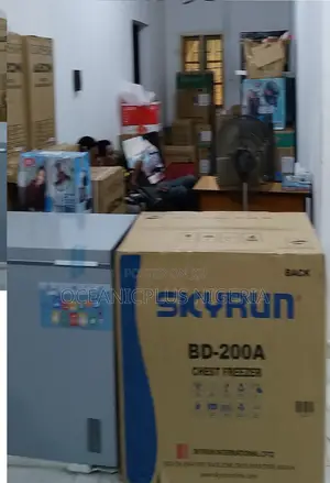(BD-200A)SKYRUN 200 Litres Chest Freezer Currently Available