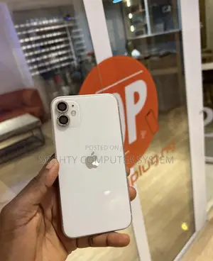Apple iPhone 11 64 GB Purple