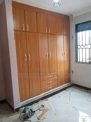 Efficient H.D.F Inbuilt Wardrobes