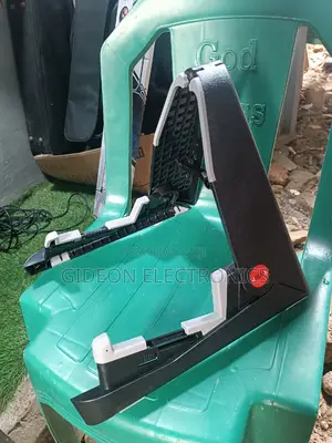 Foldable Guitar Stand