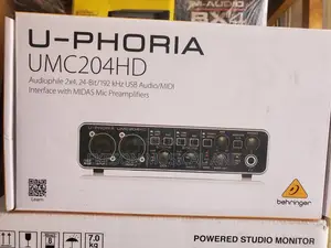 Behringer U-Phoria Umc204hd Soundcard