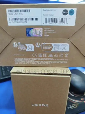 Lite 8 POE