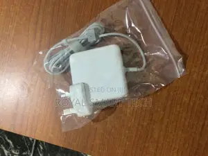 Macbook Pro/Air Charger