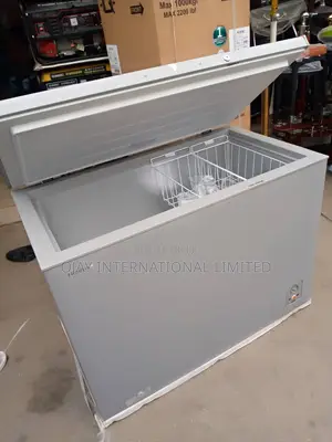 Hisense Freezer 250 Litres