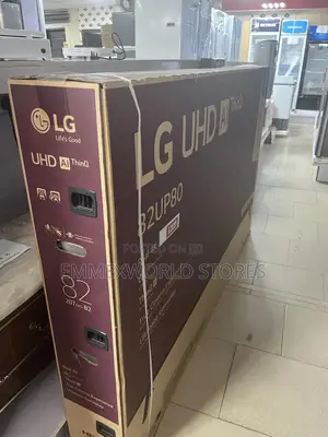 Lg 82” UHD Smart Tv