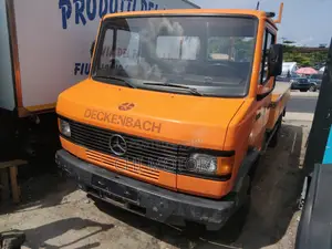 Mercedes-Benz Actros 2006 Orange