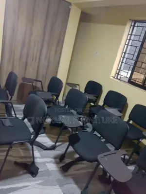 Training Chair With Pad for Writing