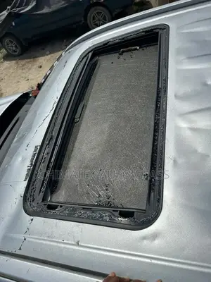 Toyota Highlander 2020 Pano Roof for Highlander Available
