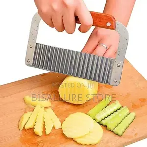 Crinkle Cutter For Potatoes And Yam