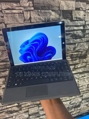 Laptop Microsoft Surface 3 4GB Intel Atom SSD 128GB