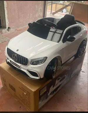 Mercedes Benz AMG Single