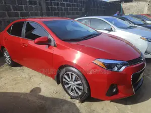 Toyota Corolla LE 4dr Sedan (1.8L 4cyl CVT) 2015 Red