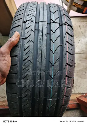 225/50r17 Onyx Tires