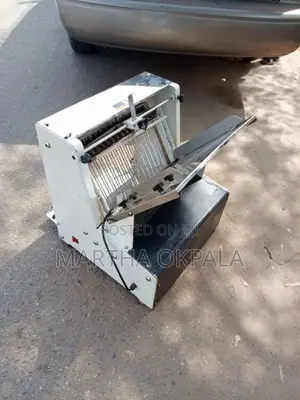 Loaf Slicer Machine